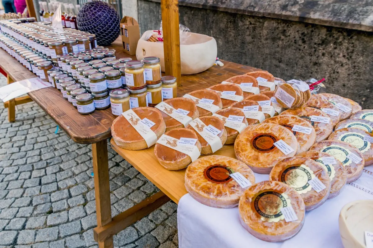 La Feira da Mal&ouml;gia